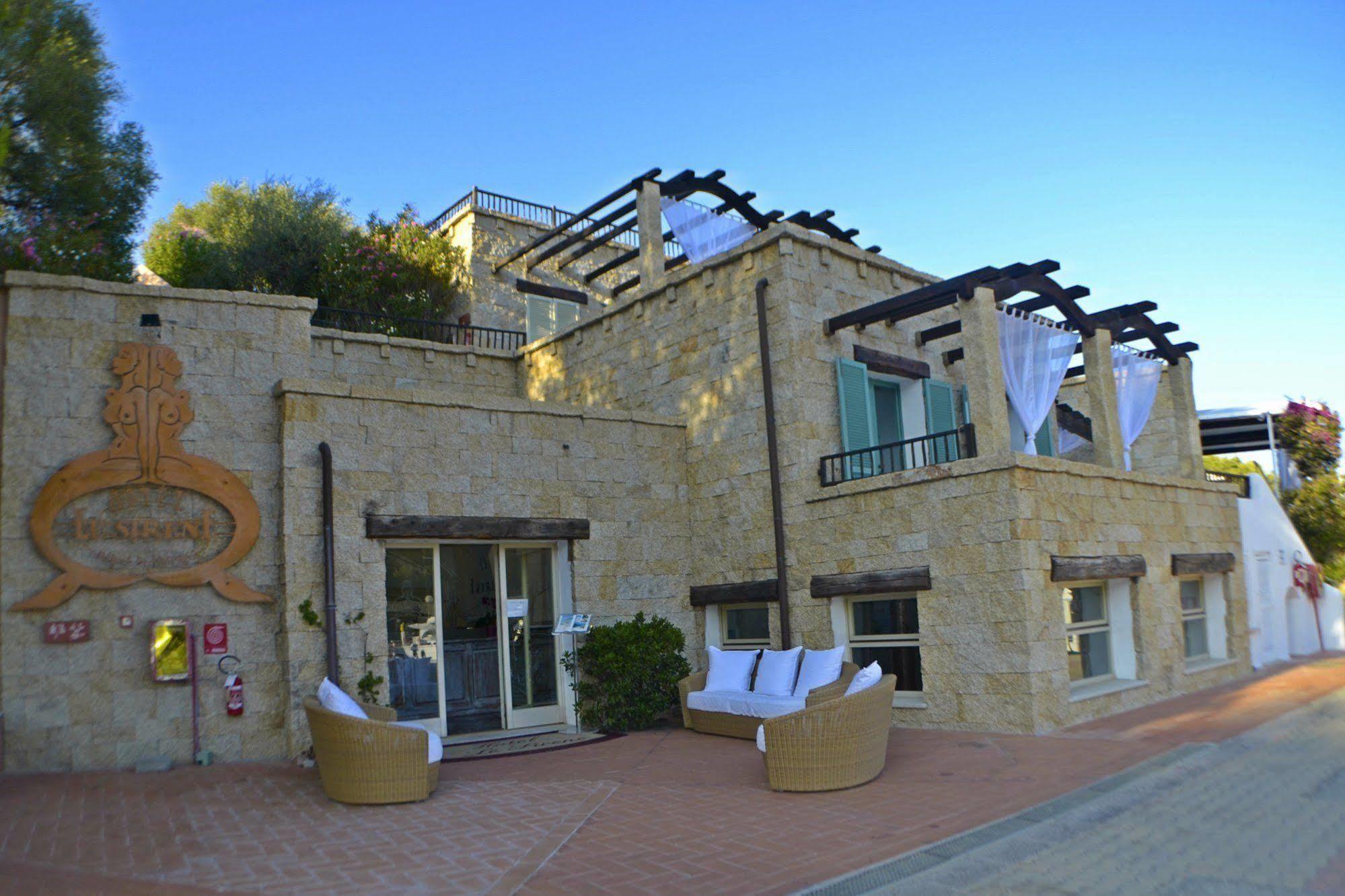 Hotel Le Sirene Portisco Exterior foto